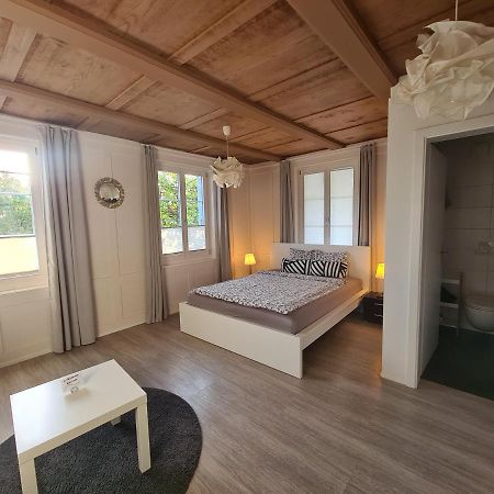 Von May Rooms Herbligen Bagian luar foto